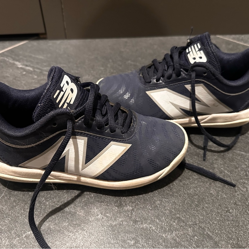 New Balance Little Kids Unisex Cleats size 13
